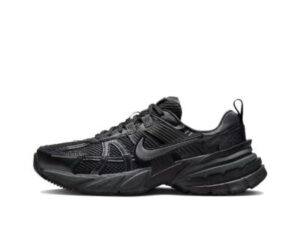 Nike V2K Run（36-45）