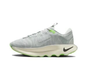 Nike Motiva（36-45）