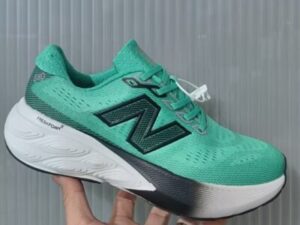 New Balance 880 V15 EUR40-45