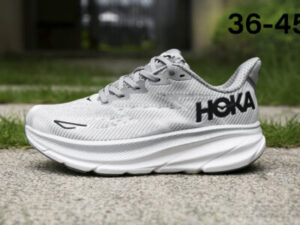 Hoka Clifton 9