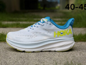 Hoka Clifton 9