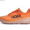 HOKA 7