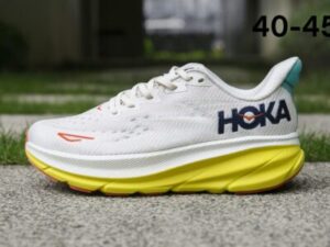 Hoka Clifton 9