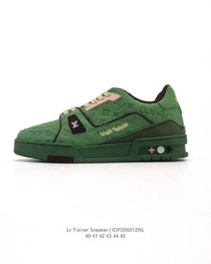 Louis Vuitton LV